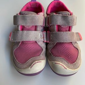 Plae 10 Toddler Shoes Girls Pink Velcro